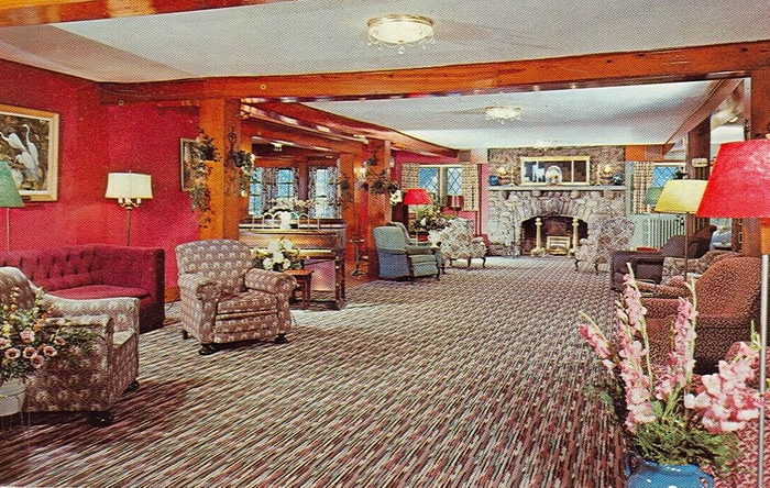 Stricklands Mountain Inn and Cottages - Vintage Postcard And Photo (newer photo)